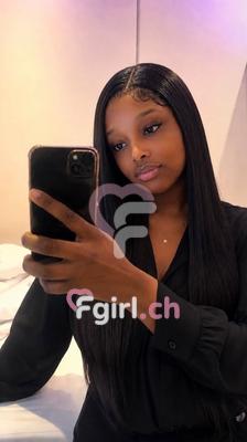 Noemie - Escort à Genève