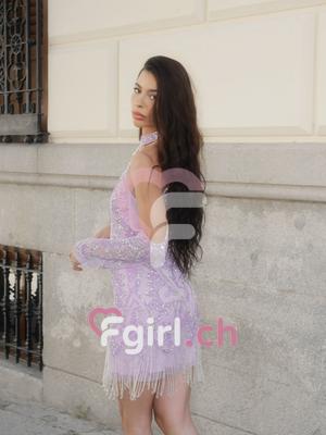 Nora - Escort à Genève
