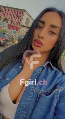 Nora - Escort in Genf
