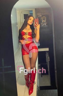 Nour - Escort à Crissier
