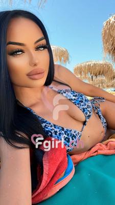Odette - Escort in Genf
