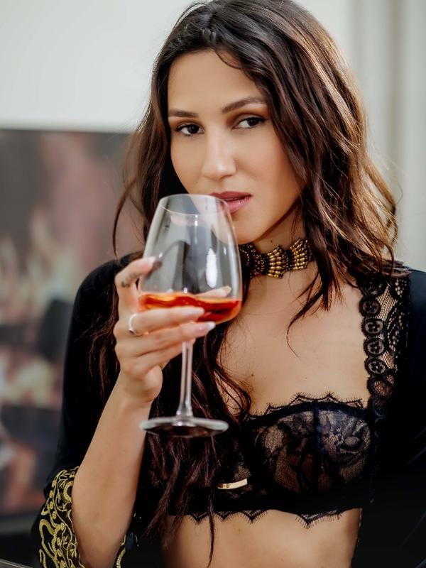 Oliveira - Masseuse érotique à Lausanne
