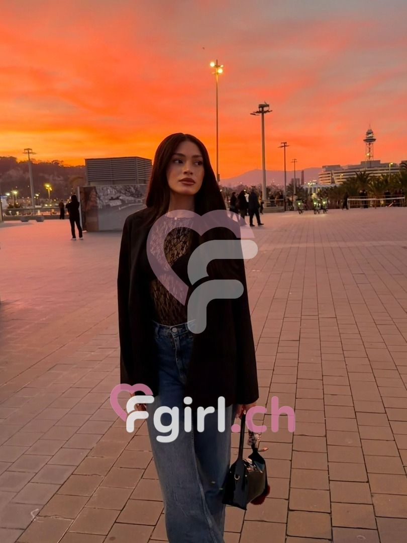 Olivia – Carouge photo 2