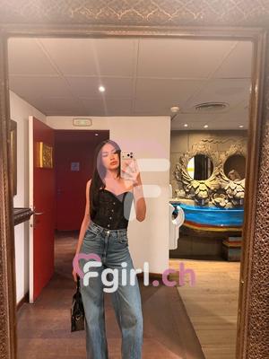 Olivia - Escort in Carouge