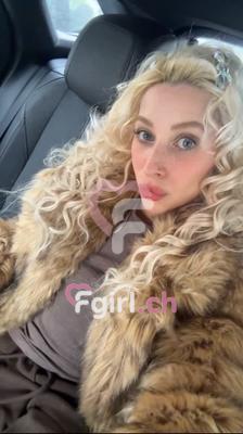 Olivia - Escort à Fribourg