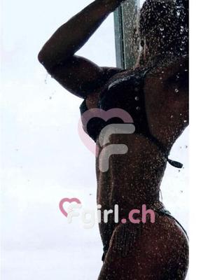 Oriana - Escort in Eaux-vives

