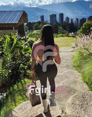 Oriana - Escort in Eaux-vives
