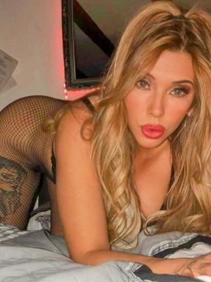 Ornella - Escort in La Chaux-de-Fonds
