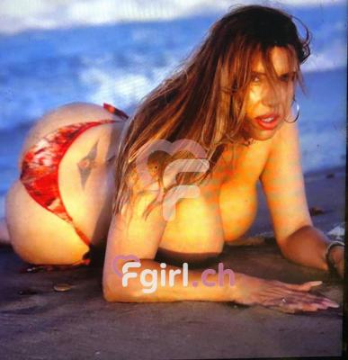 Ornella - Escort in Fribourg
