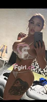 Ornella - Escort in Fribourg