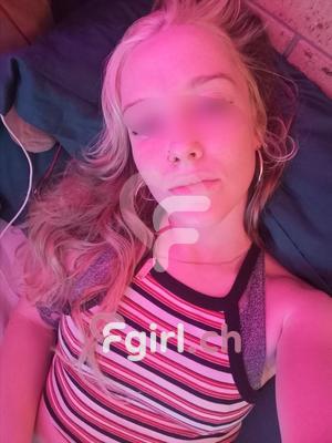 Lizzy - Erotic masseuse in Lausanne
