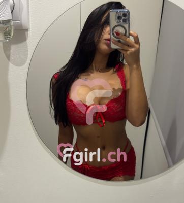Paloma - Escort in Montreux
