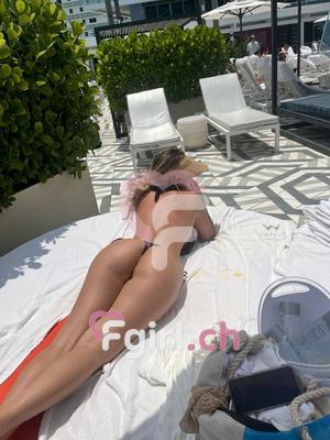 Pamela - Escort in Genf
