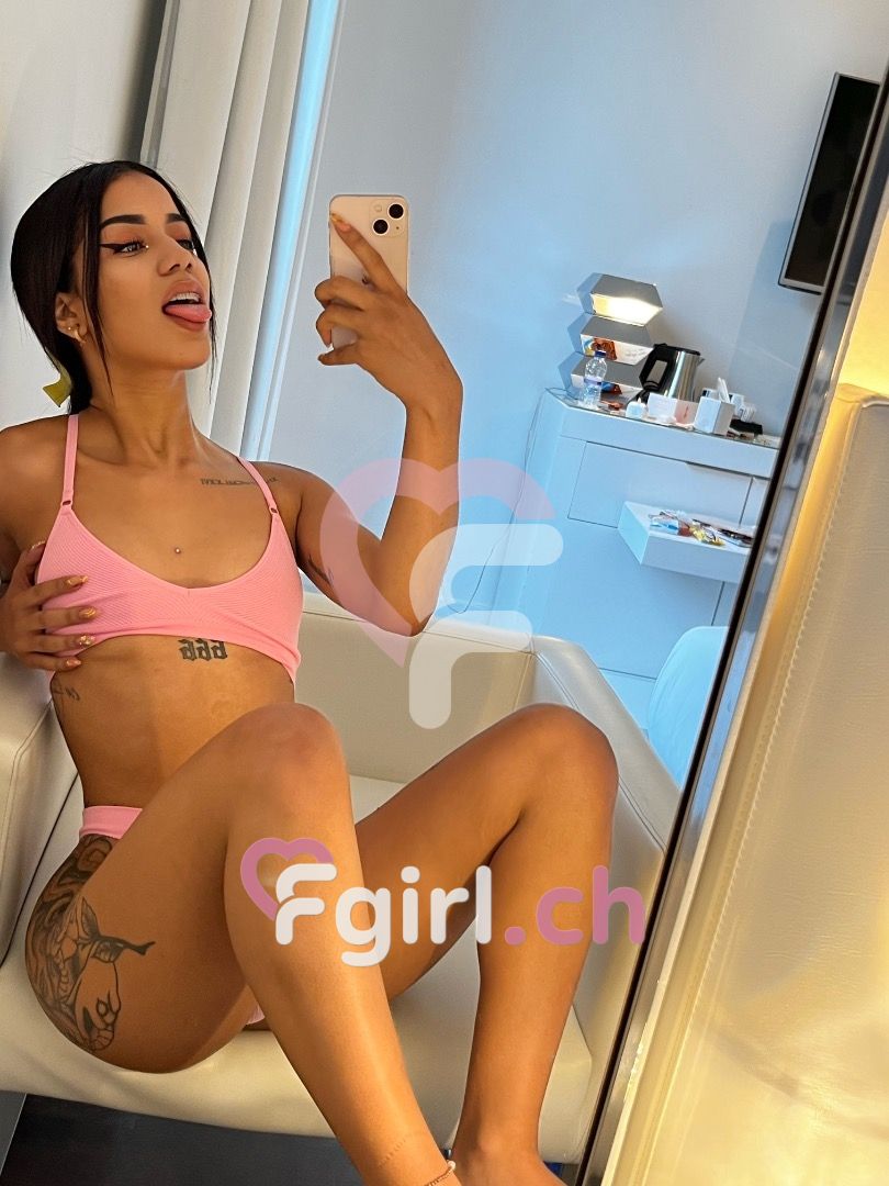 Pamela – Fribourg photo 4