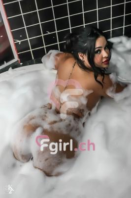Paola - Escort a Lausanne
