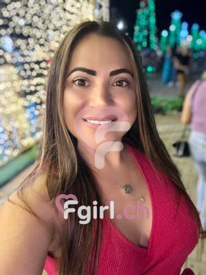 Paola - Escort in Genf