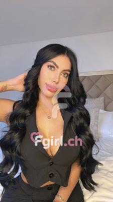 Paola - Escort à Genève