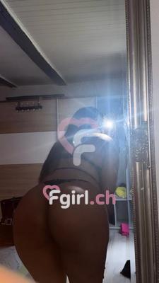 Paola - Escort in Fribourg
