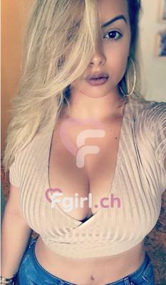 Paola - Escort en Bulle
