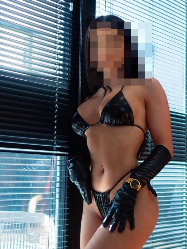 Paola - Escort à Gland
