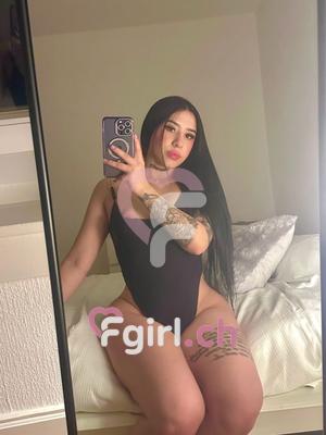 Paris - Escort in Lausanne
