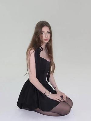 Paris - Escort in Genf
