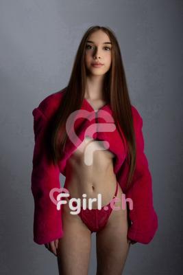 Paris - Escort in Genf
