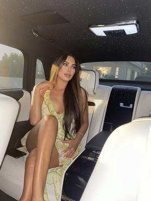 Paris - Escort en Neuchâtel
