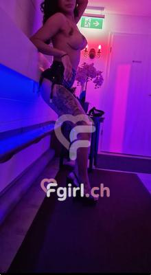 Paula - Masseuse érotique à Fribourg
