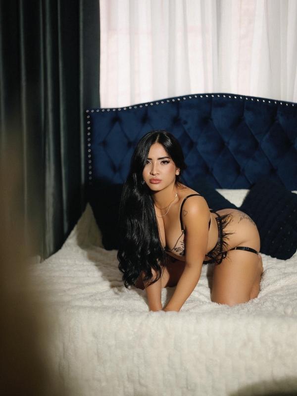 Paula - Escort a Genève
