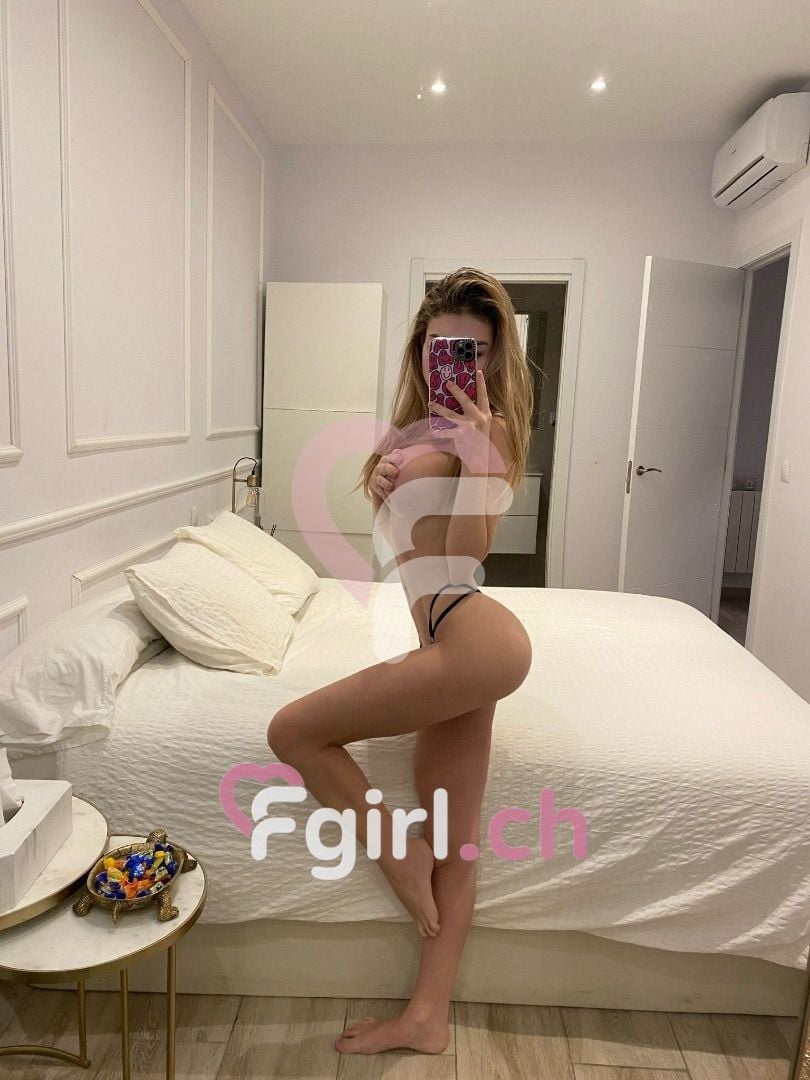 Paula – Geneva photo 2