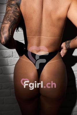Paula - Escort en Genève
