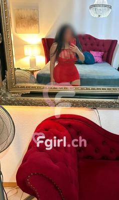 Paula - Escort in Romont
