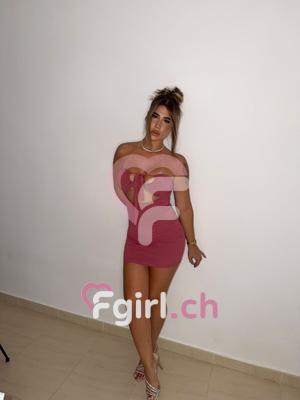 Paula - Escort in Genf
