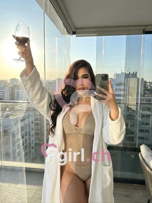Paula - Escort in Genf
