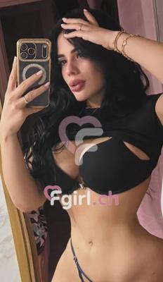 Paulina - Escort in Eaux-vives
