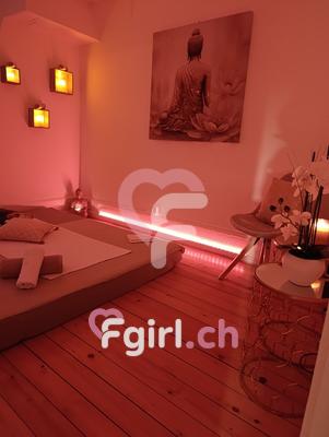 Paulina - Erotische Masseurin in Freiburg
