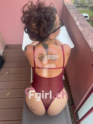 Perla - Escort a Genève
