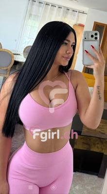 Perla - Escort a Prilly