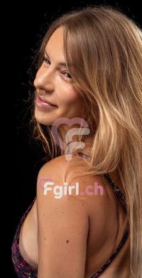 Petra - Masseuse érotique à Genève
