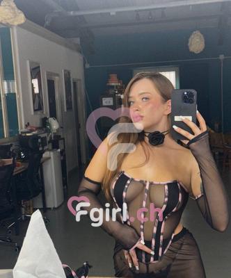 Polina - Escort à Genève

