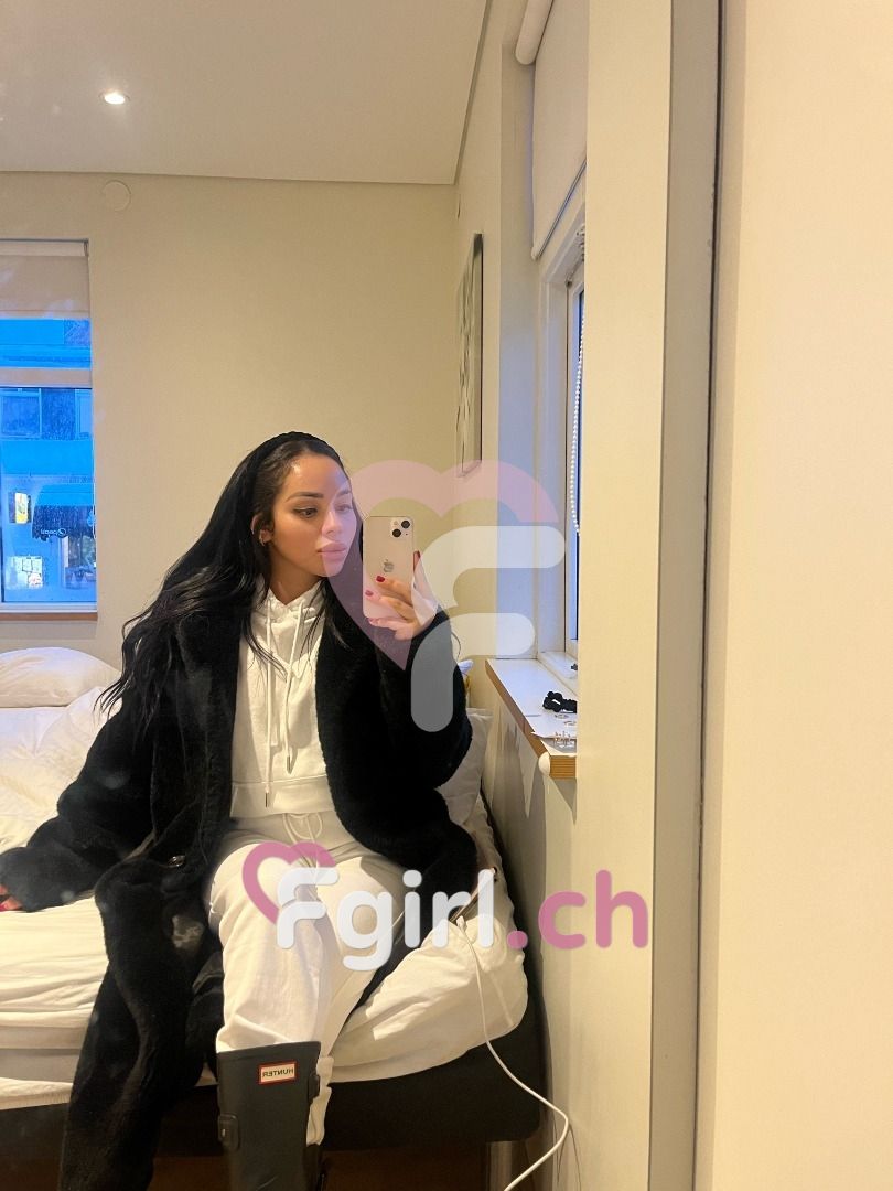 Rachel – Lausanne photo 5
