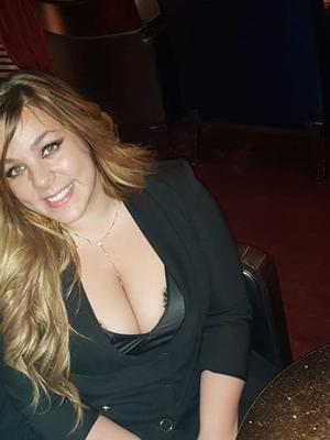 Rachelle - Sexy coquine française 😋 😋 😋