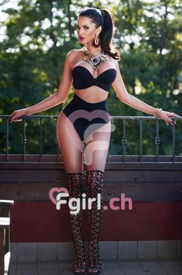 Ts Raphaella Ferrari - Transsexuel à Yverdon-les-Bains
