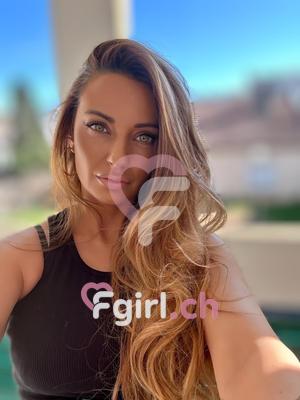 Rebecca - Escort in Cité-Centre
