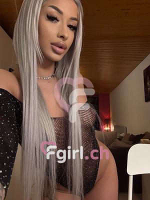 Rebecca - Escort in Châtel-Saint-Denis
