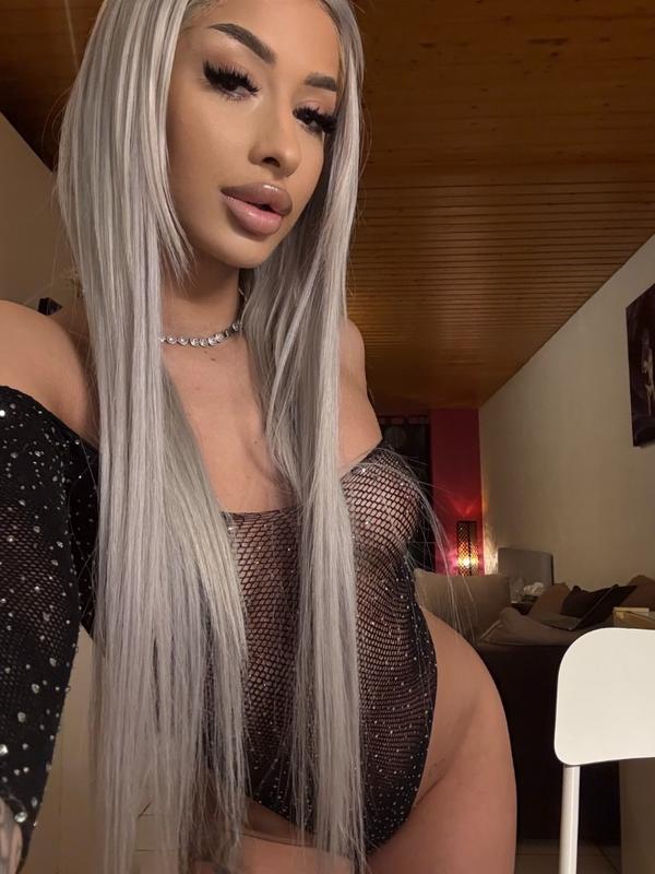 Rebecca - Escort in Sierre
