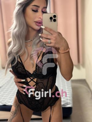 Rebecca - Escort in Châtel-Saint-Denis