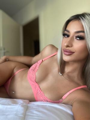 Rebecca - Escort à Châtel-Saint-Denis
