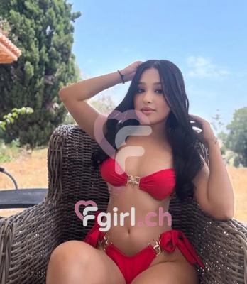 Reby - Escort a Crissier
